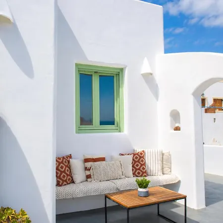 Two Gods Santorini Premium Jacuzzi Sea View 公寓 *